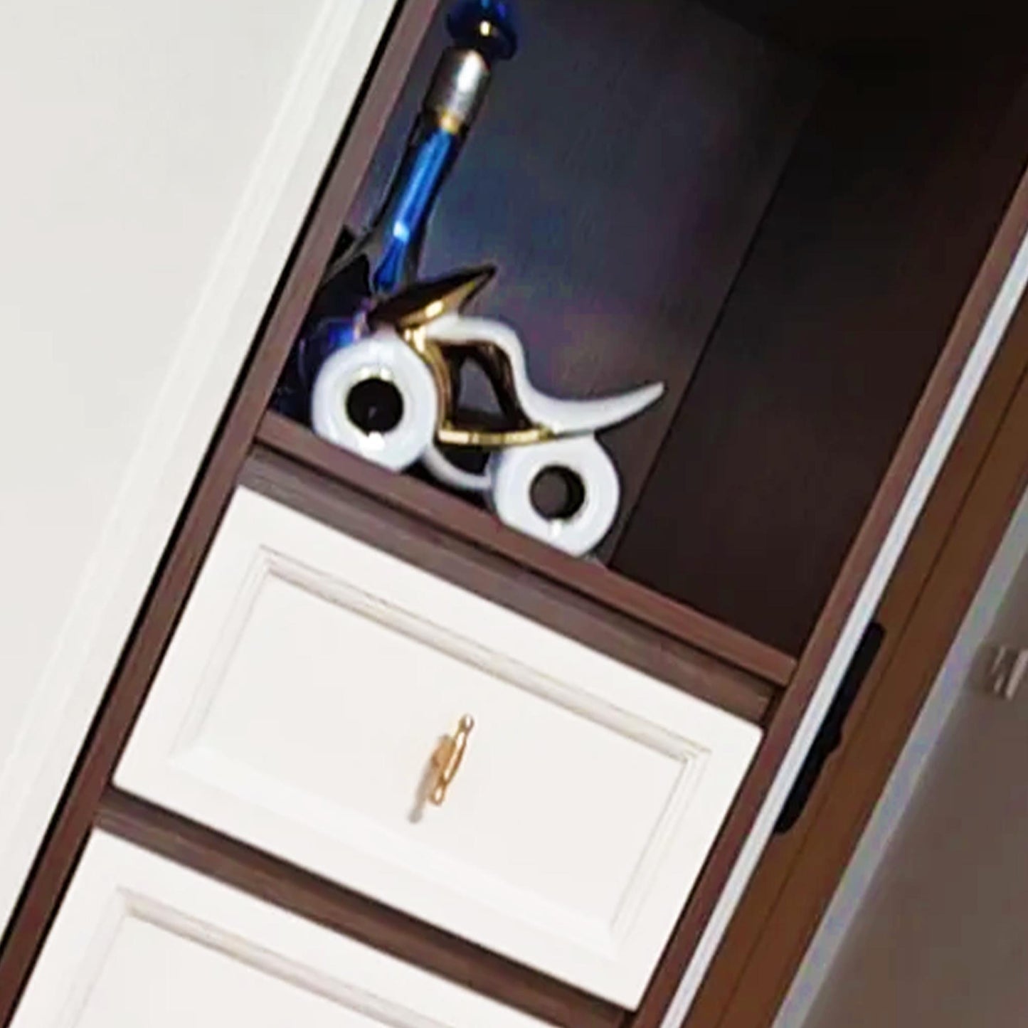 Ceramic Motorcycle Sculpture, Modern Home Decor Accent, Artistic Ornament for Shelf & Tabletop