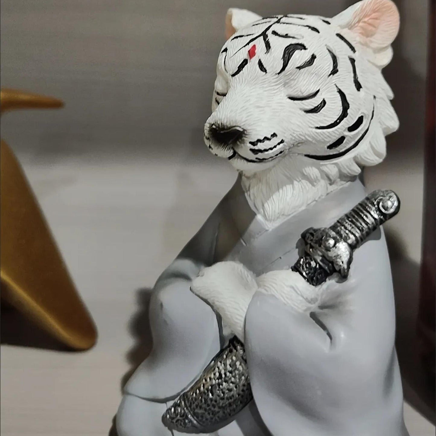 Zen Tiger Samurai Statue Japanese Style Warrior Tiger Figurine for Home Decor, Meditation Space Accent, Unique Animal Sculpture Gift