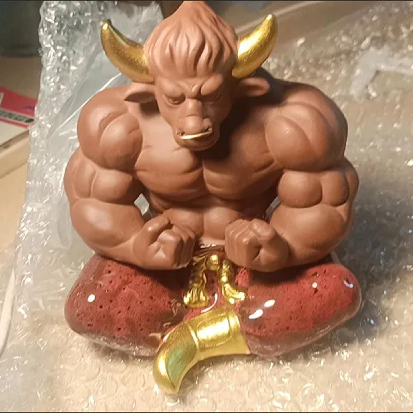 Muscle Bull Zen Meditation Statue - Home Decor Figurine