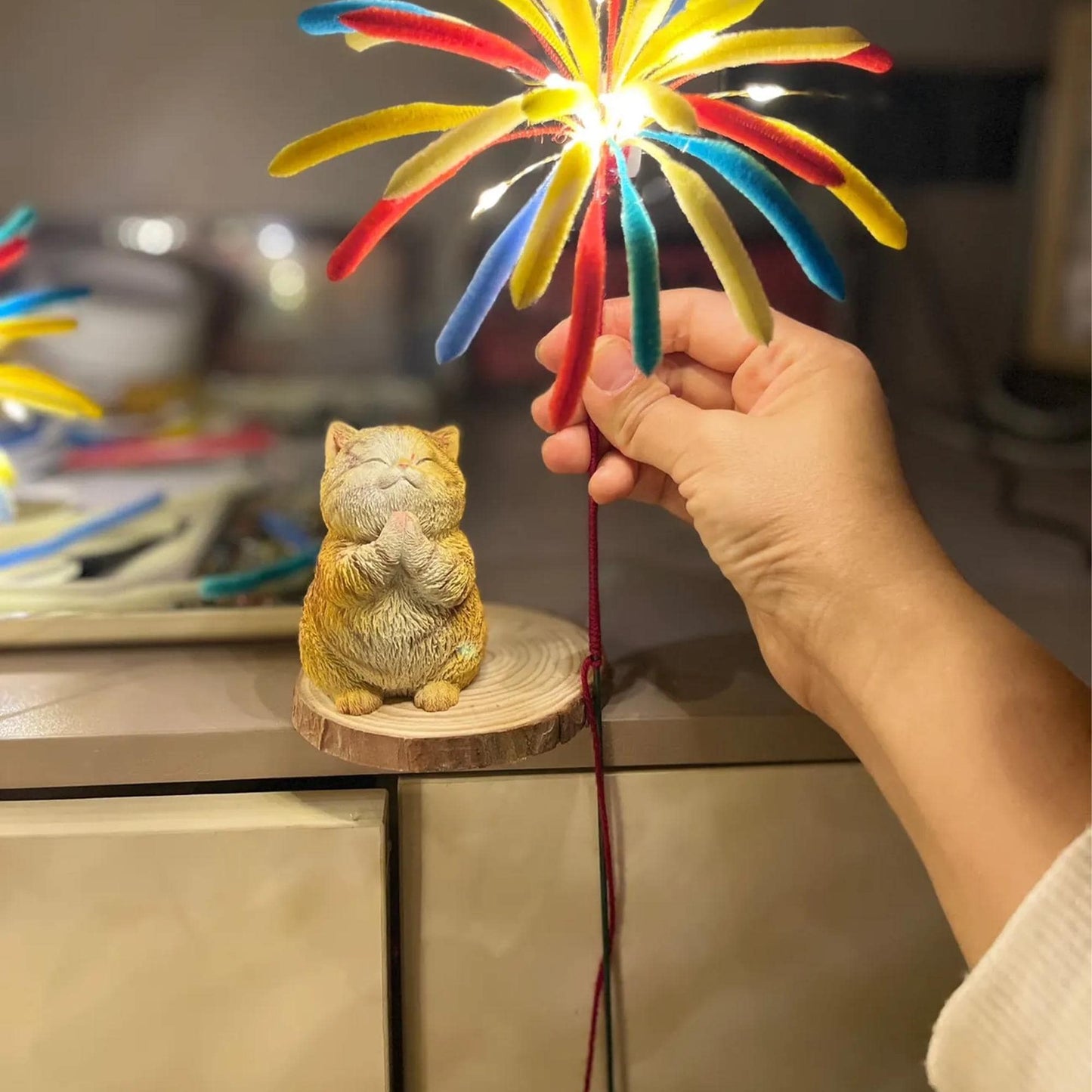 Cute Praying Cat Figurine  Resin Cat Sculpture, Cat Lover Gift, Whimsical Home Decor Accent for Desk & Shelf