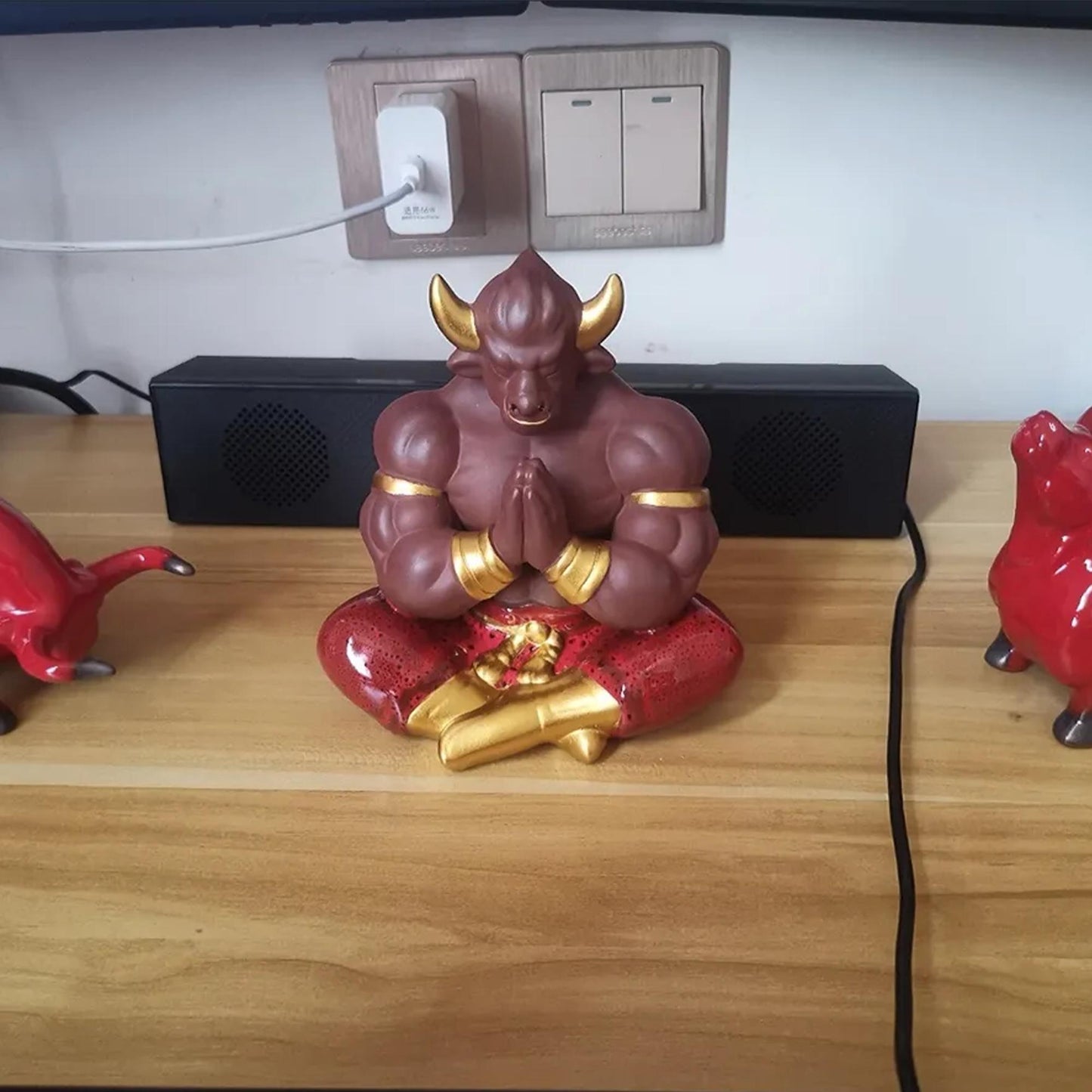 Muscle Bull Zen Meditation Statue - Home Decor Figurine