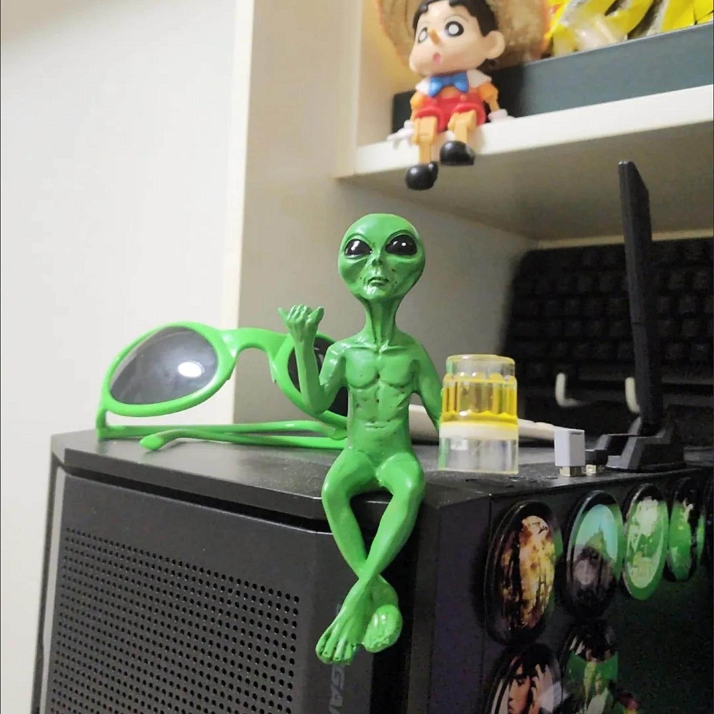 Funny Green Alien Figurine Holding Beer Mug - Quirky Decor