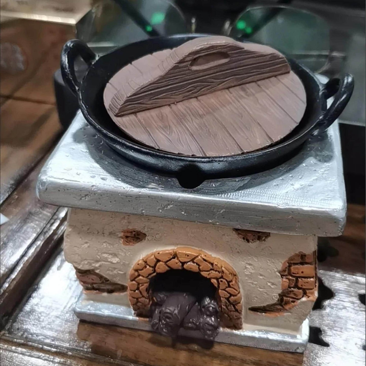 Rustic Stove Ashtray - Wok Design