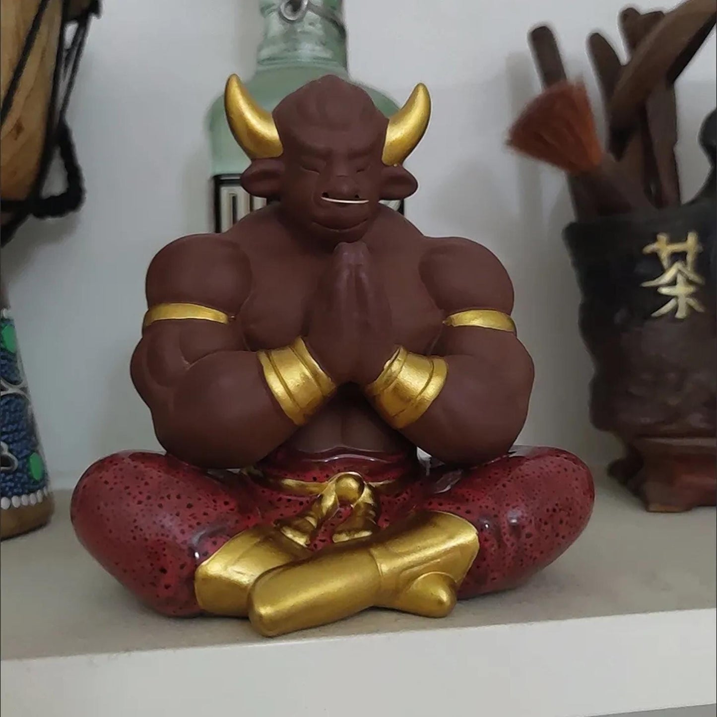 Muscle Bull Zen Meditation Statue - Home Decor Figurine