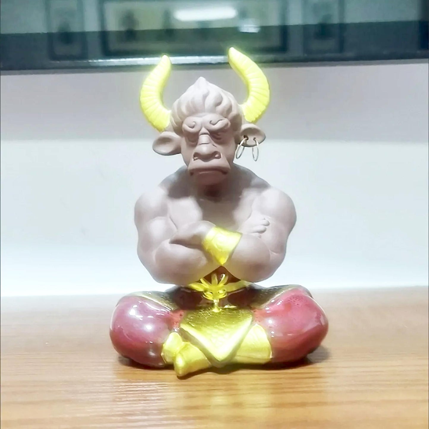 Muscle Bull Zen Meditation Statue - Home Decor Figurine