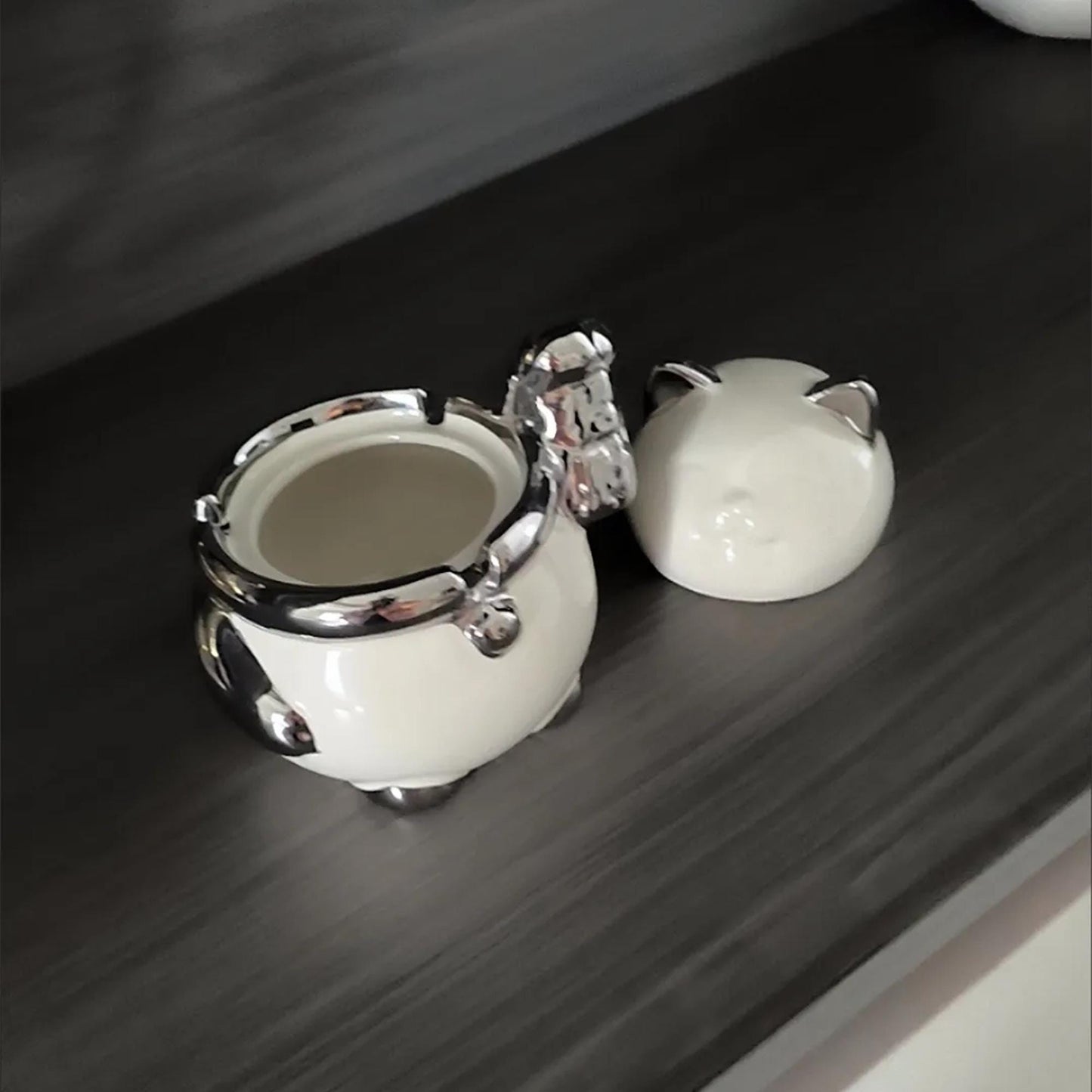 Cute Ceramic Lucky Cat Ashtray