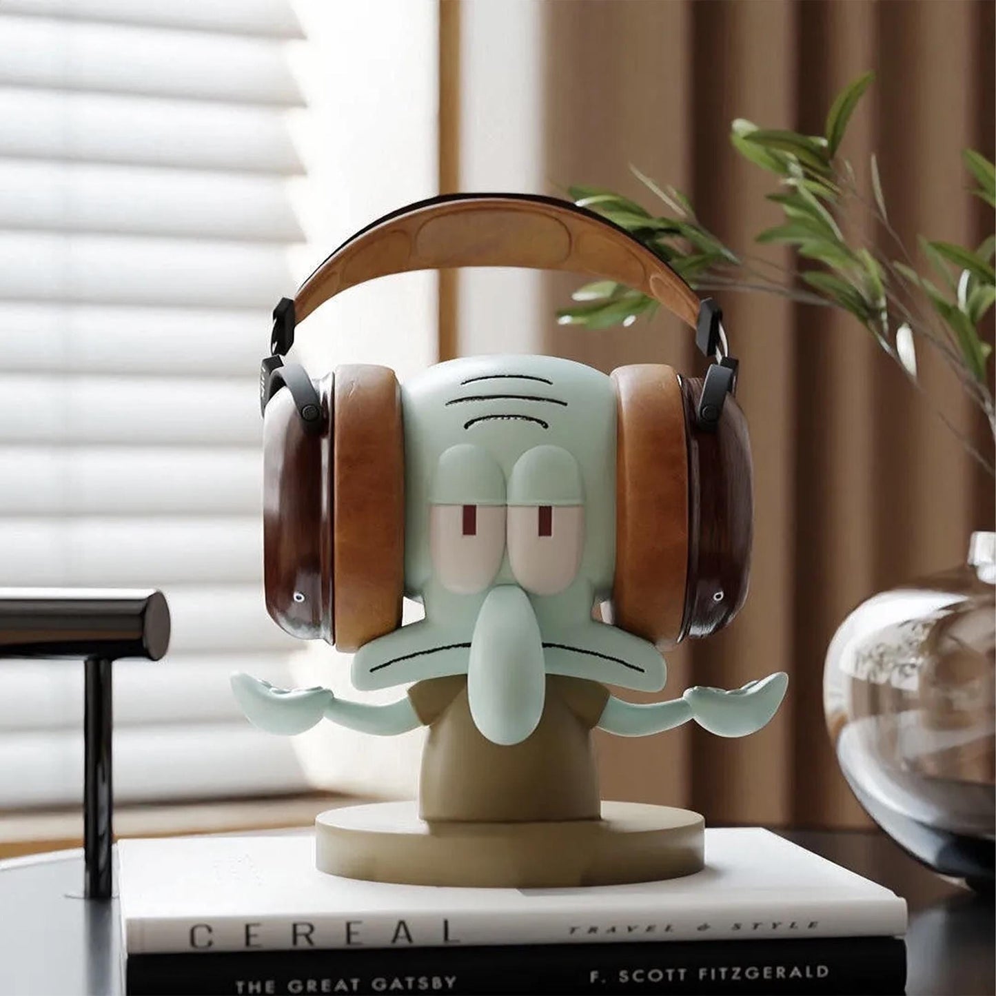 SpongeBob SquarePants  Squidward Headphone Stand, Fun and Creative Gaming Room Decor