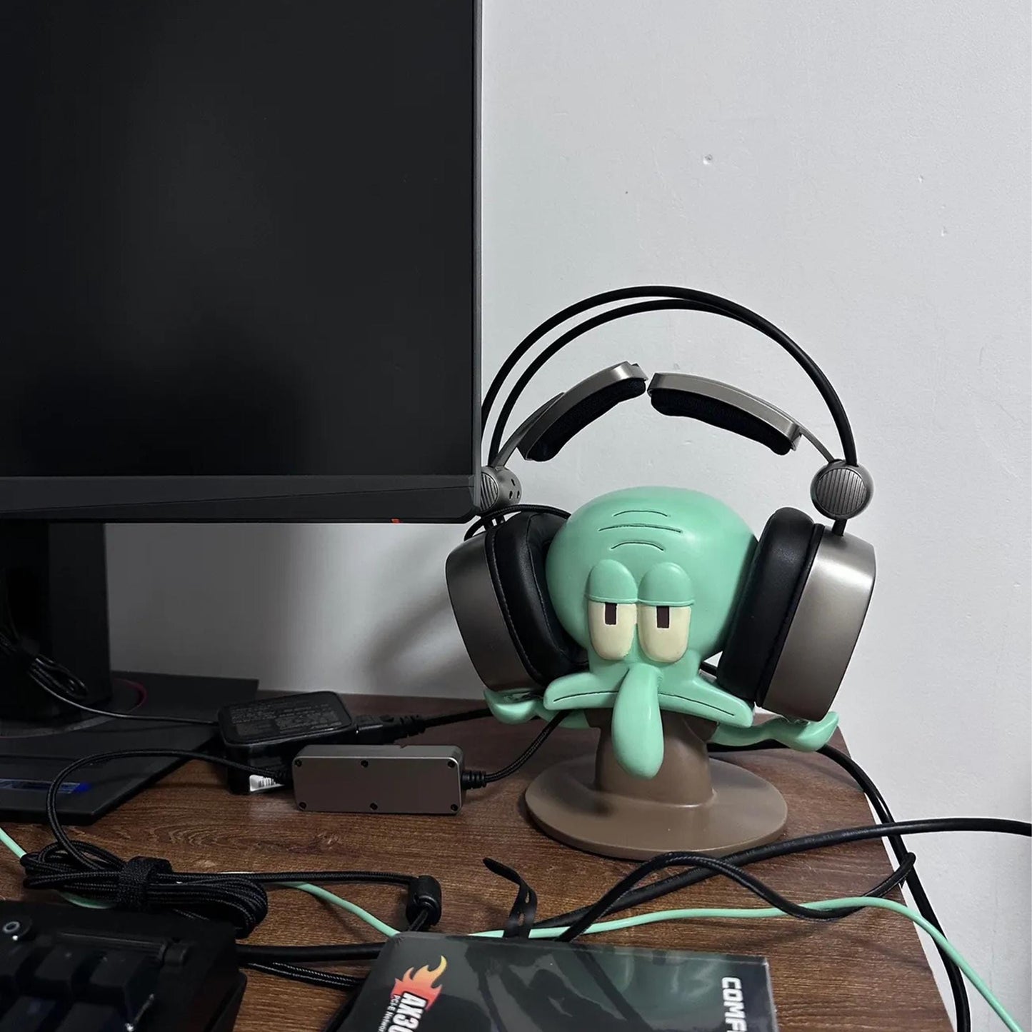 SpongeBob SquarePants  Squidward Headphone Stand, Fun and Creative Gaming Room Decor